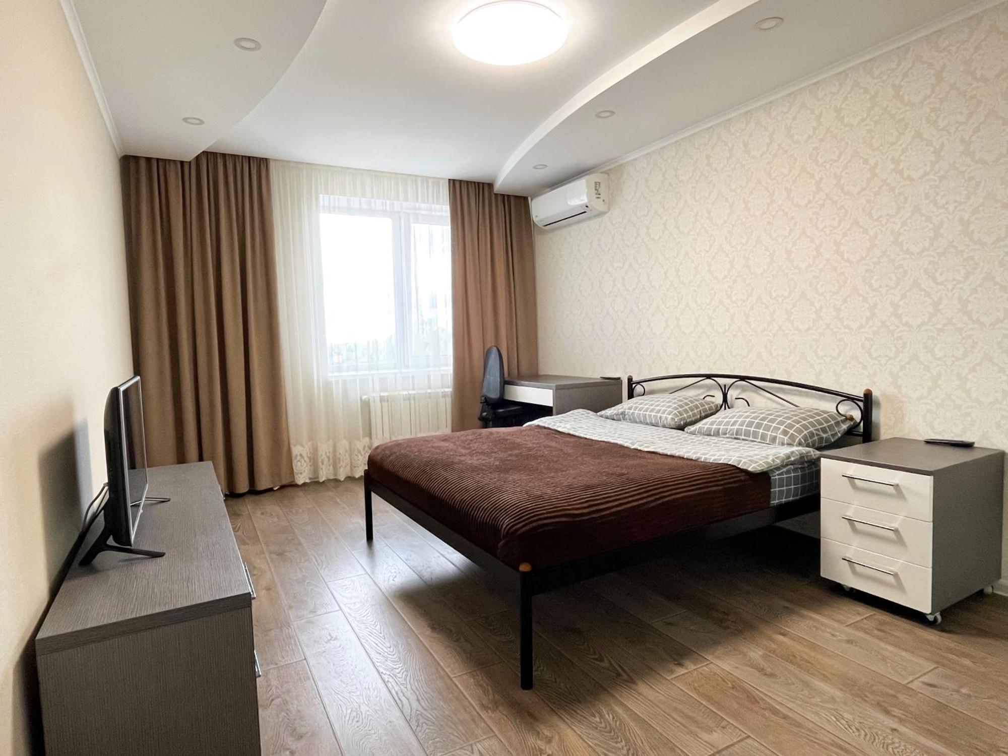 키예프 0147 New Flat Near Airport Zhulyany Sofievskaya Borshchagovka 아파트 외부 사진